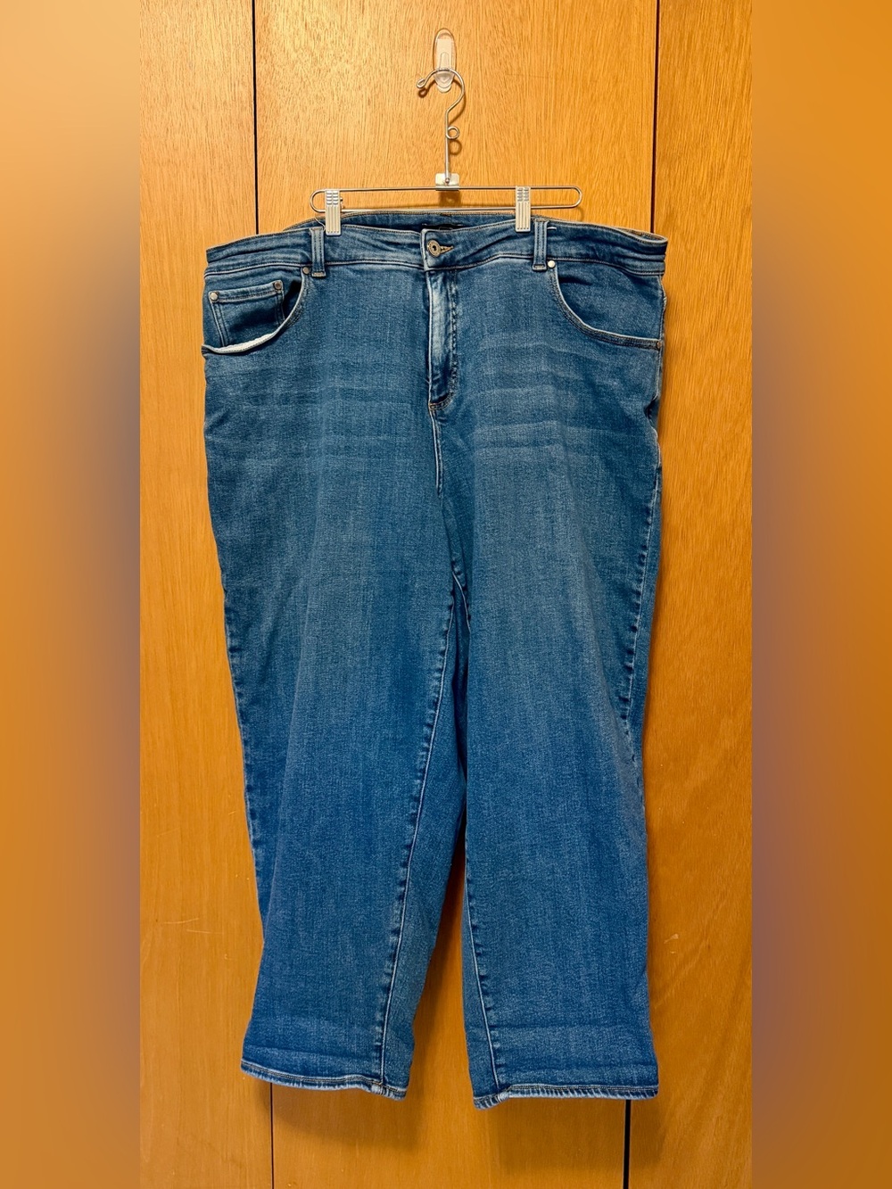 Lou High Rise Barrel Leg Jeans - Universal Standard
